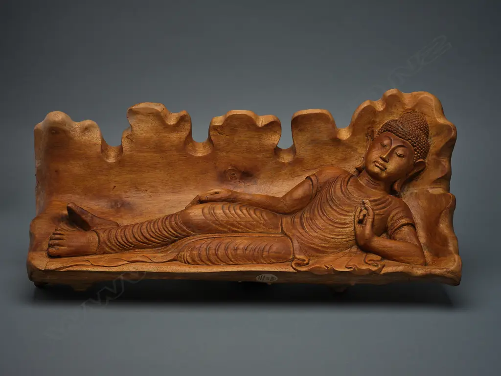 Modern Thai wooden reclining Buddha figure, Image 1++